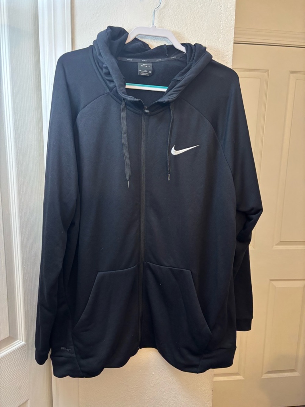 Men’s Plus Size Nike Black Full-Zip Lightweight Hoodie Jacket